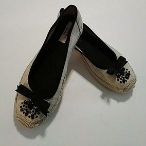 Simply Vera flats